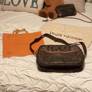 Authentic Vintage Louis Vuitton Reporter GM Shoulder Bag / Crossbody bag